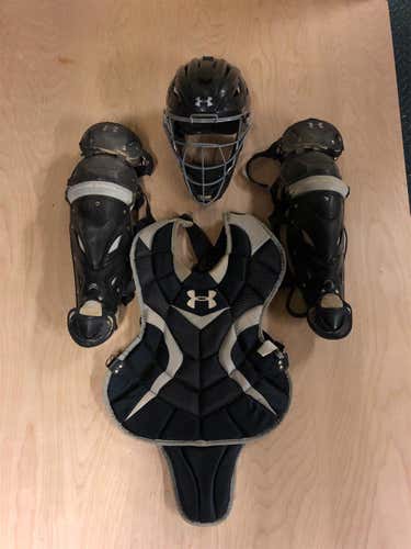 Intermediate Under Armour Catcher's Set