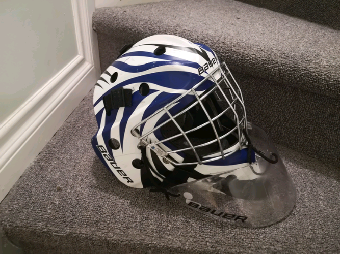 Blue Accent Senior Bauer Goalie Mask