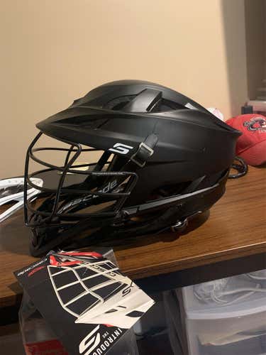 Matte Black Adult Cascade S Helmet