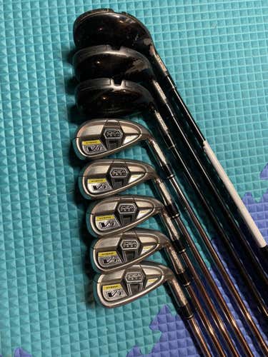 Used Men's Adams Right Handed Iron Set Regular Flex Graphite/Steel Shaft
