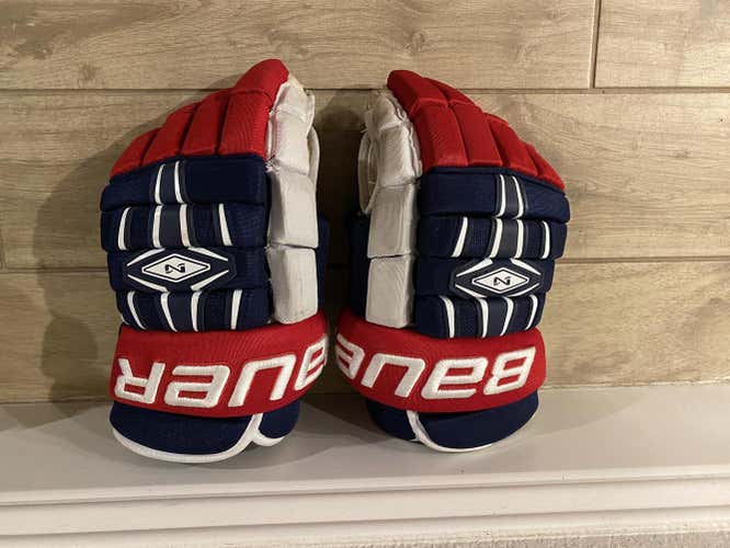 Used Pro Stock Bauer Nexus 800 Gloves 15"