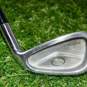 King Cobra 	Oversize 	4 Iron 	Right Handed 	38.5"	Steel 	Regular 	New Grip