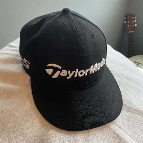 Black Adult One Size Fits All New Era Hat