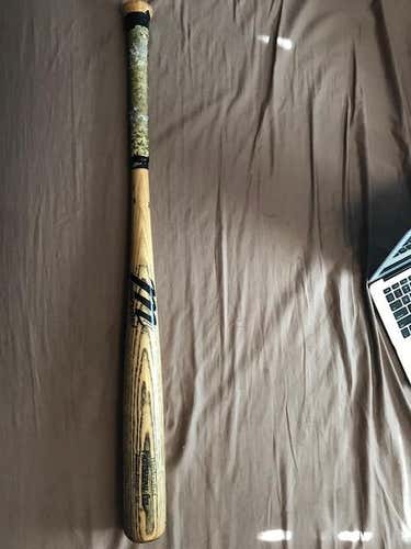 Used High School/College Marucci Pro Cut Bat 33"