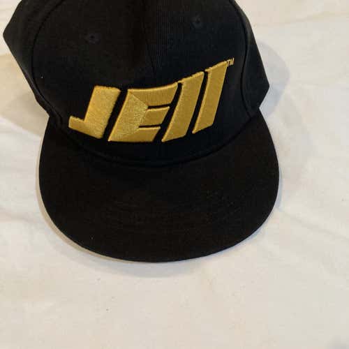 JE11 SnapBack