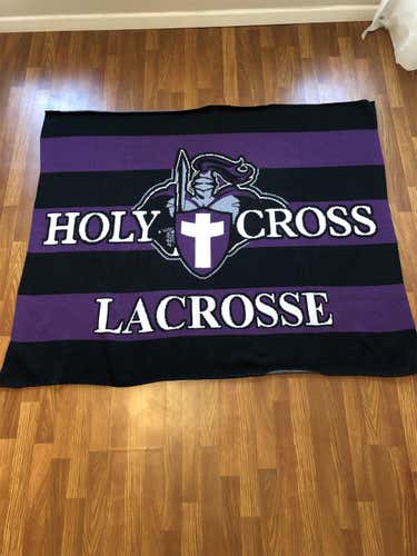 Holy Cross Lacrosse Throw Blanket