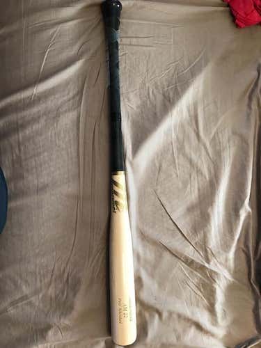 Used High School/College BBCOR Certified Marucci Wood AM22 Bat (-3) 30 oz 33"