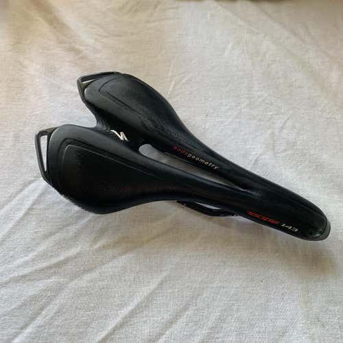 Used Specialized Toupe 143 Saddle