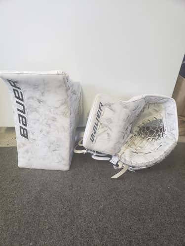 White Used Senior Bauer Regular Supreme S190
