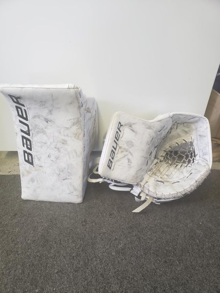 White Used Senior Bauer Regular Supreme S190