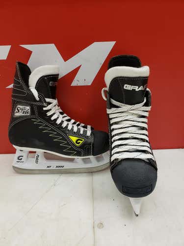 New Junior Graf 735 Hockey Skates Regular Width Size 3.5