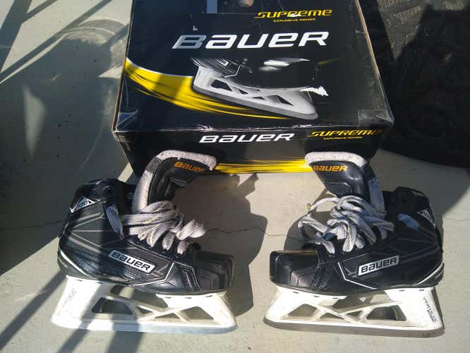 Used Junior Bauer Supreme S170 Hockey Goalie Skates Regular Width Size 1
