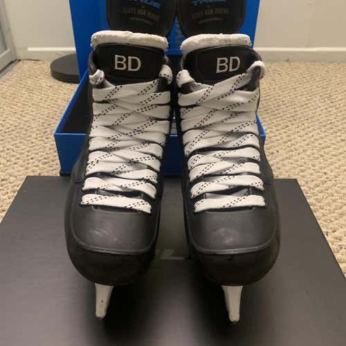 Senior True Pro Custom Regular Width Pro Stock Size 8 Hockey Skates