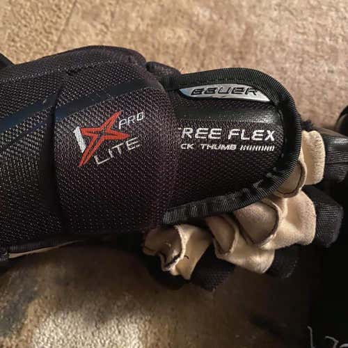 Black Senior Bauer Vapor 1X Pro Lite 14"  Gloves