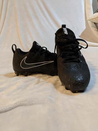 Black Used Adult Size 9.5 (Women's 10.5) Nike Low Cut