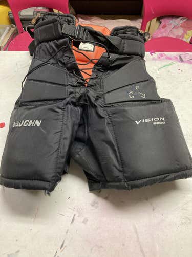 Black Used Intermediate Small Vaughn Vision 9200 Hockey Goalie Pants