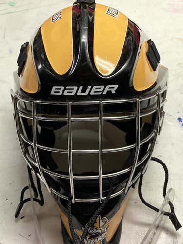Black Used Bauer Goalie Mask
