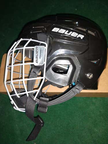 Youth Bauer Prodigy Helmet Black Like New (used once)