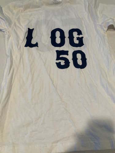 Roy 50 Barstool Tshirt L