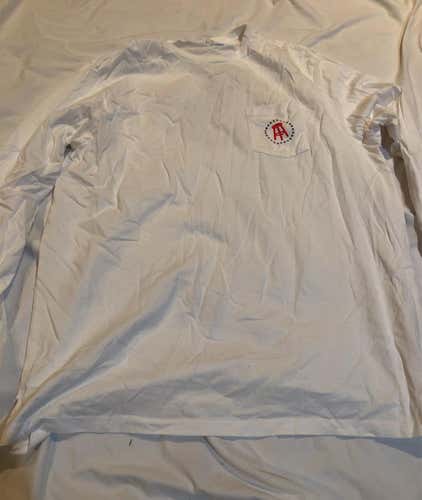 Barstool Football Guy’s Guy XL Vineyard Vines Shirt