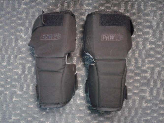 PAW  SR Knee Protectors
