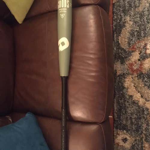 High School/College  Hybrid The Goods (-3) 30 oz 33" Bat
