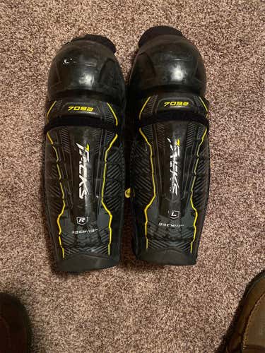 Junior CCM Tacks 7092 Shin Pads