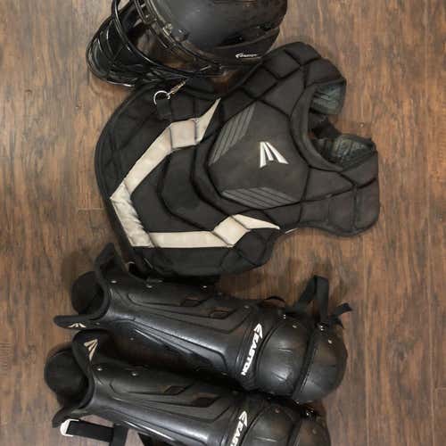 Youth Easton M7 Catcher's Set