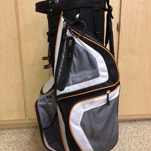 (Barely Used!!!) Golf Cart/Carry Bag