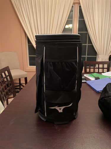 Black New Mizuno