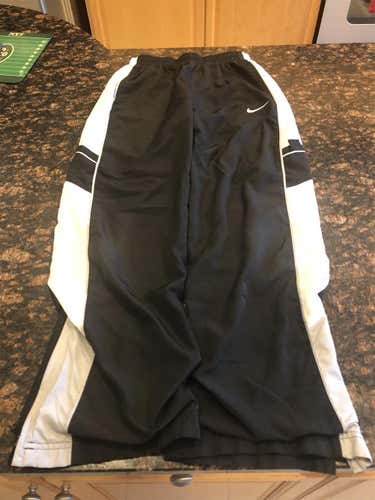 Black Youth Large Nike Pants