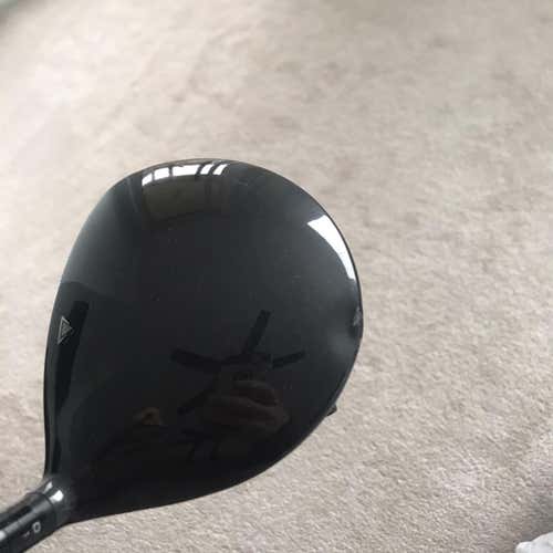 Used Right Handed 917 D2 Stiff Flex 9.5 Loft Driver