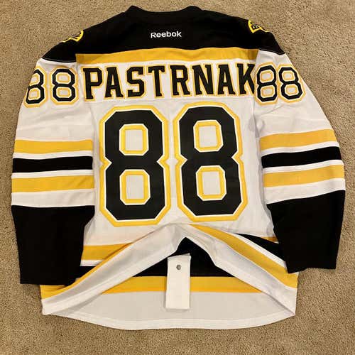 PASTRNAK AUTHENTIC BRUINS JERSEY SIZE 54