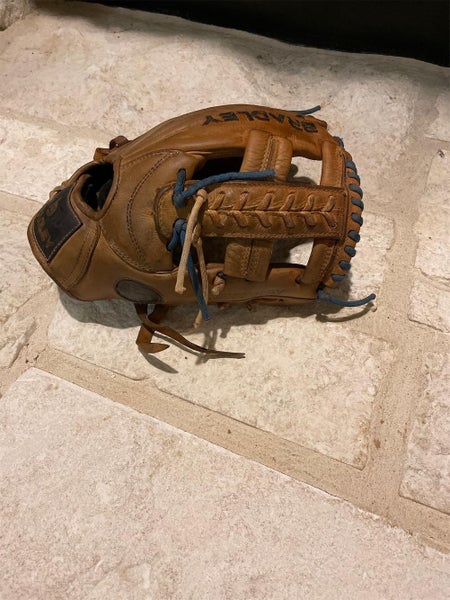 Bradley Youth Glove -Kid Pitch (9YO-13YO) Right Hand Throw 11.75" BradleyBaseball Glove