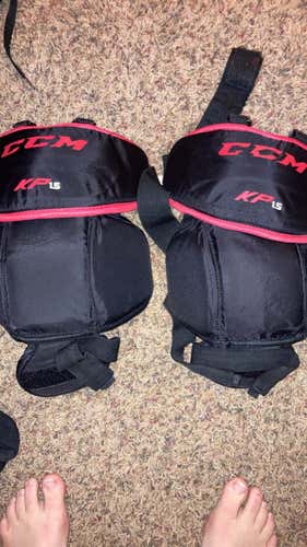 Senior Large CCM  Hockey Goalie Knee Guards