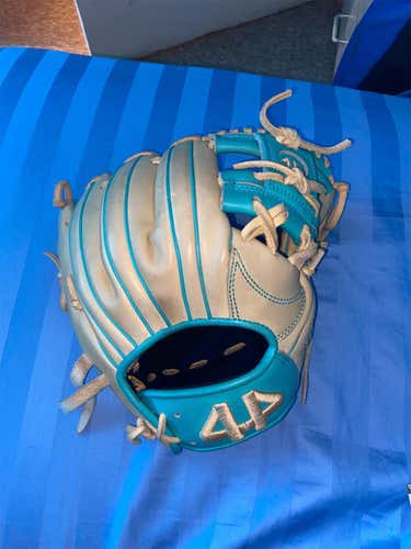 Blue High School/College Infield 11.5" Baseball Glove