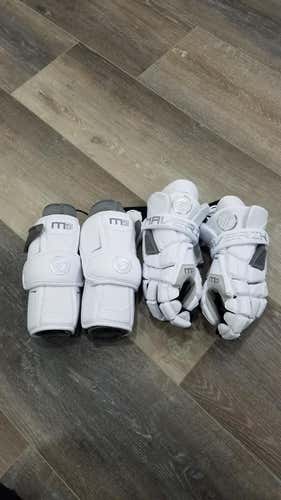 M5 New Maverik M5 Gloves Size M Medium 12 Arm Pads 12