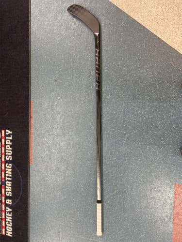 Senior Right Handed Supreme Ultra Sonic Toe Pattern  Hockey Stick