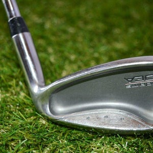 Adams 	Idea 	9 Iron 	Right Handed 	35.5"	Steel 	Stiff	New Grip
