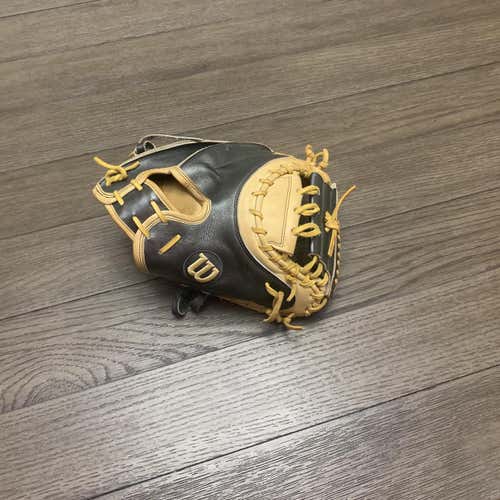 Wilson A2000 CM33 33" Catchers Mitt