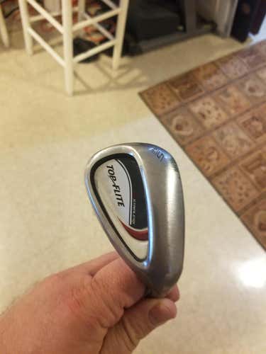 Used Men's Top Flite Right Handed Wedge Wedge Flex 56 Degree Steel Shaft