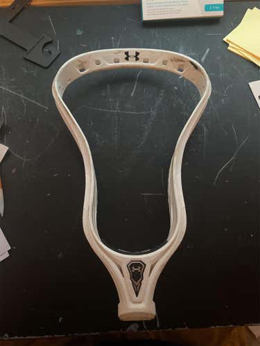 White Used Attack & Midfield Unstrung Command low 2 Head