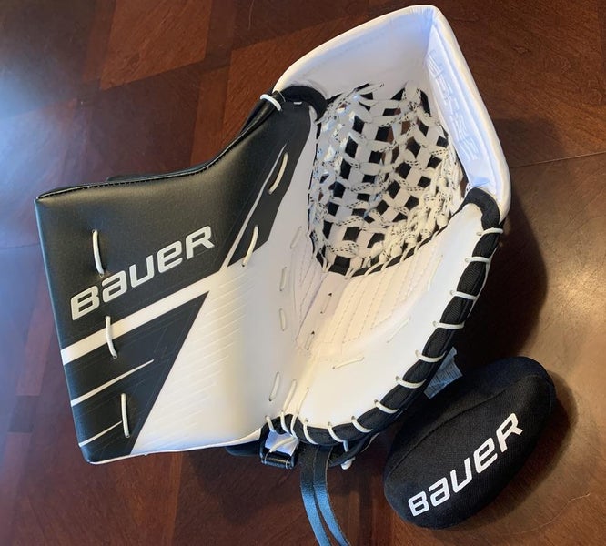 New Senior Bauer Regular Ultrasonic Catch Glove Regular Hand