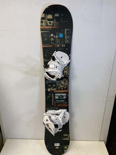Used Burton Blunt New Matrix 611 M L Binding 157 Cm Snowboard Mens Combo