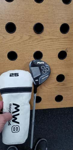 Used Moon Wood Mw8 5 Hybrid Graphite Regular Golf Hybrids