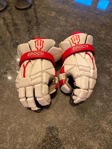 IU Men’s White Used Player's Epoch Integra LE 13" Lacrosse Gloves