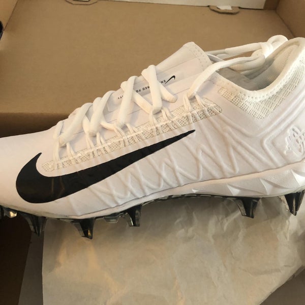 New in Box Nike Alpha Huarache Pro LAX Lacrosse Cleats Mens Size 7 white/black NIB NWT