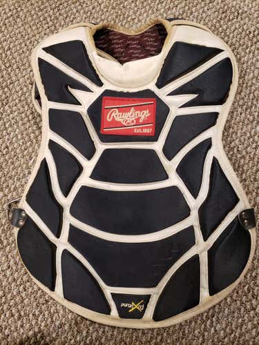 Black Used Intermediate / Adult Rawlings 950x Catcher's Chest Protector