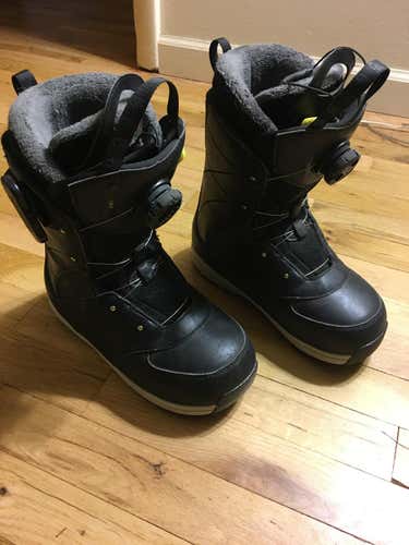 Salomon Ivy Boa women's 6.5 snowboard boots