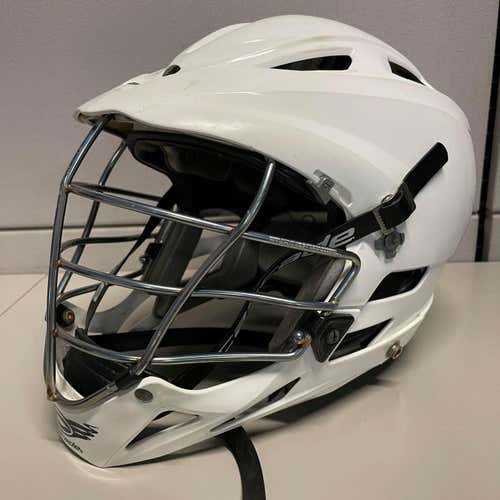 Used White Cascade Pro-7 Helmet Size Small